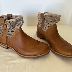 TIMBERLAND Womens Pull-on Ankle Boots - Leather/Open Knit